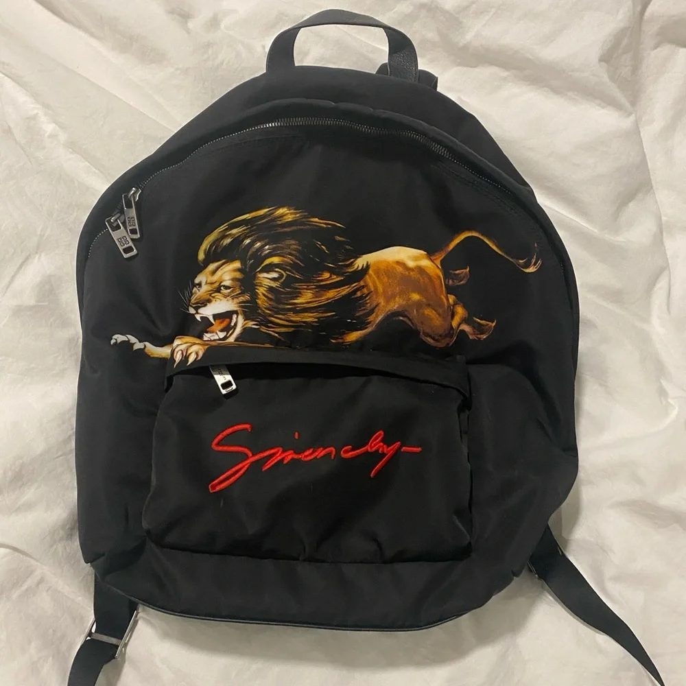Givenchy Backpack - Picture 4 of 6
